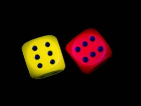 【扑克之星】百家乐:从数学结构到博弈心理的深度解析