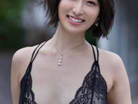 【PokerStars】(绫濑天)番号START-233 「职能治疗师」台面上保持邻家女孩亲和力 台面下兼职拍AV色气到不行