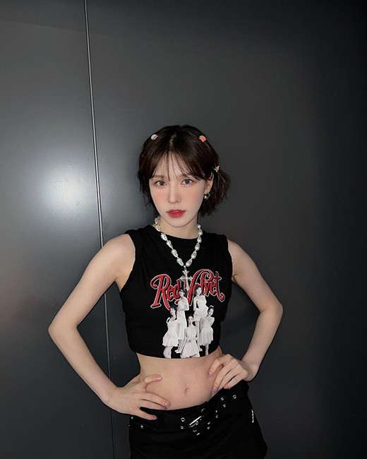 【PokerStars】Red Velvet成员Wendy社交网站发照展可爱魅力