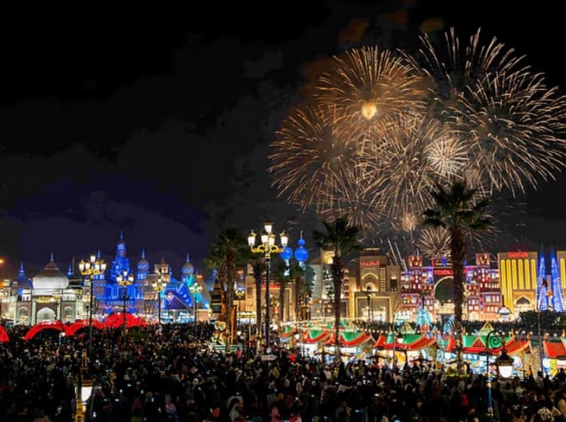 【扑克之星】迪拜地球村2026跨年盛典：一夜跨七国时区，烟花无人机秀轮番上演