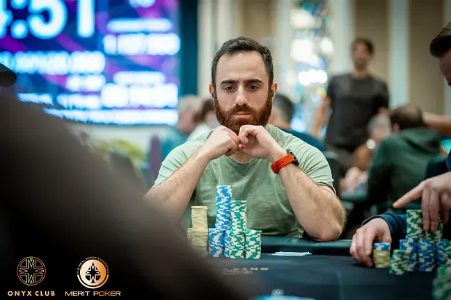 【扑克之星】Onyx豪客赛PLO主赛Day 1b战罢,“国王”周全记分牌位居第二