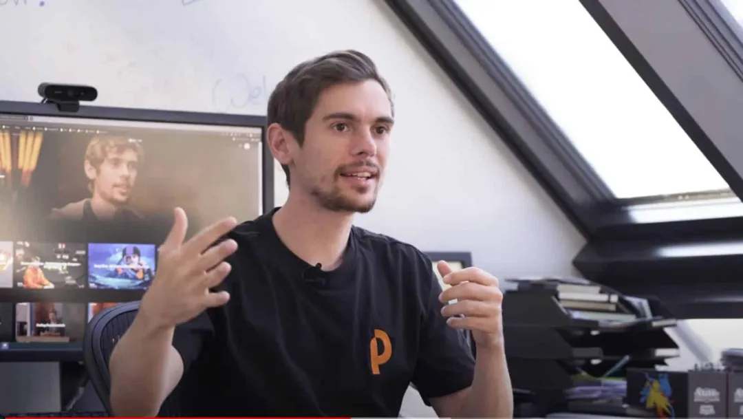 【扑克之星】扑克传奇Fedor Holz亲授:决赛桌关键决策的EV计算全解析