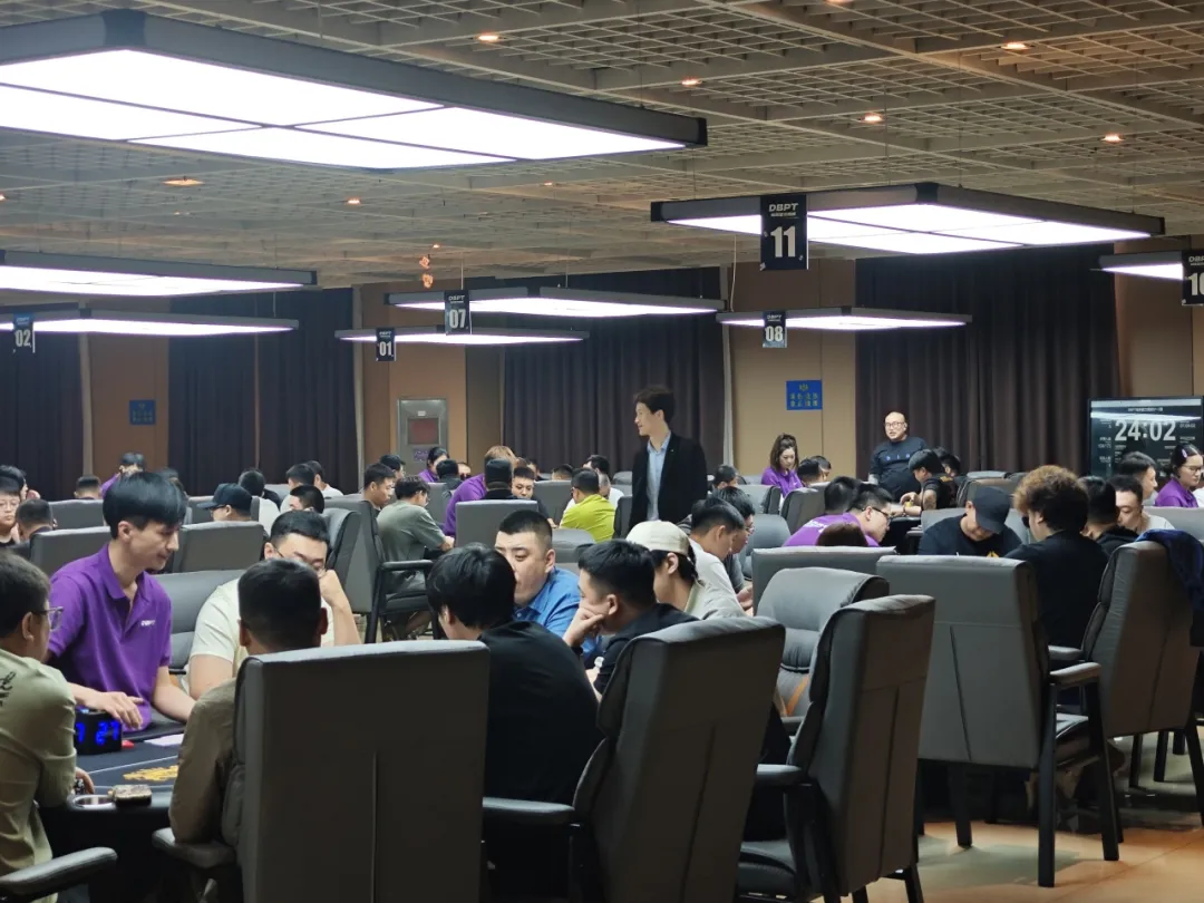 【扑克之星】DBPT葫芦岛站C组战报：270人次创单日新高，何先生118万记分牌登顶“东北王”