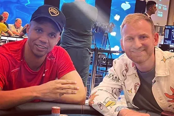 【扑克之星】36岁扑克老炮Vegas实录：高额桌正变成私人派对…