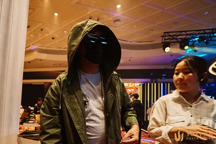 【扑克之星】85同花玩命偷鸡一把打光百万筹码,只差一步进钱圈!